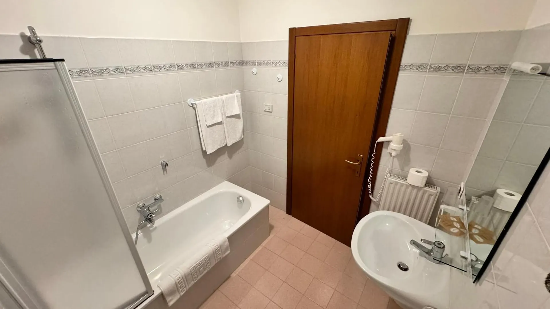 Hotel Albergo Stella Alpina Tenno
